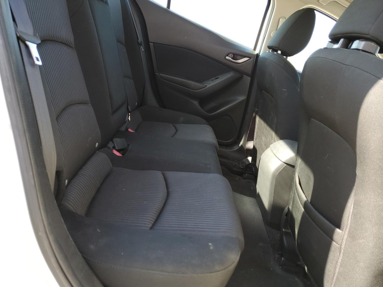 2016 Mazda 3 Sport VIN: JM1BM1U71G1333550 Lot: 90667505