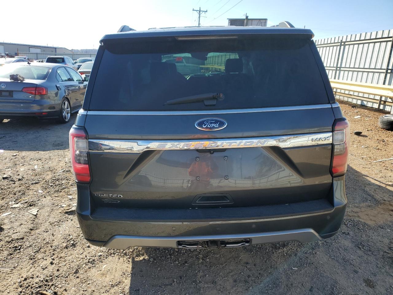 2018 Ford Expedition Max Limited VIN: 1FMJK2AT0JEA05136 Lot: 92918495