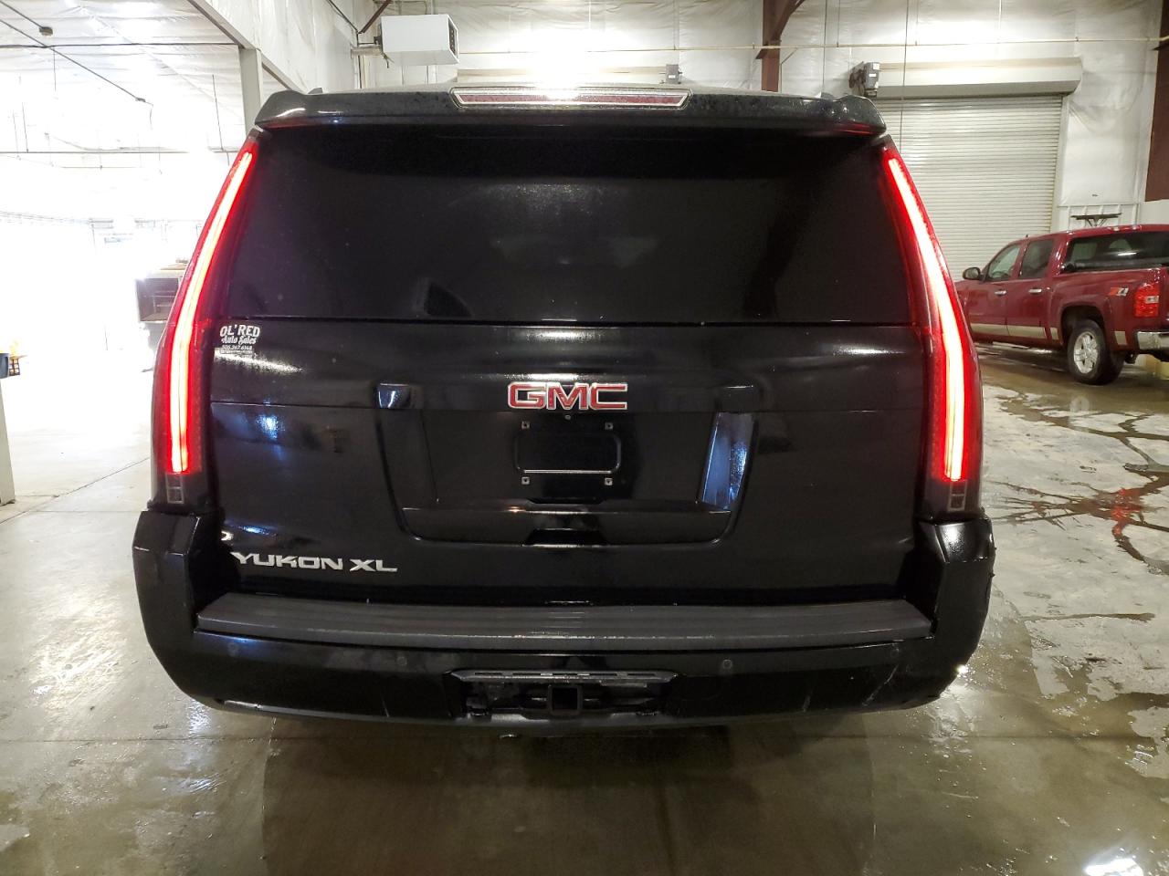 2015 GMC Yukon Xl K1500 Slt VIN: 1GKS2HKC4FR565062 Lot: 92453645