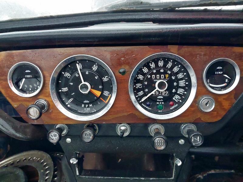 1968 TRIUMPH SPITFIRE 