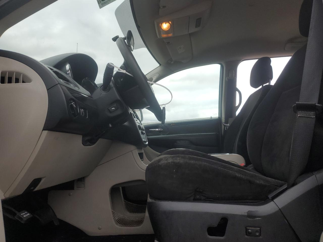 2012 Dodge Grand Caravan Sxt VIN: 2C4RDGCG5CR215736 Lot: 92104485