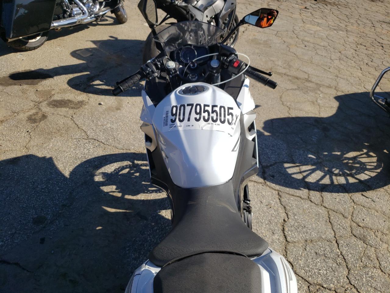 2023 Kawasaki Ex400 VIN: JKAEXKH15PDAR2894 Lot: 90795505