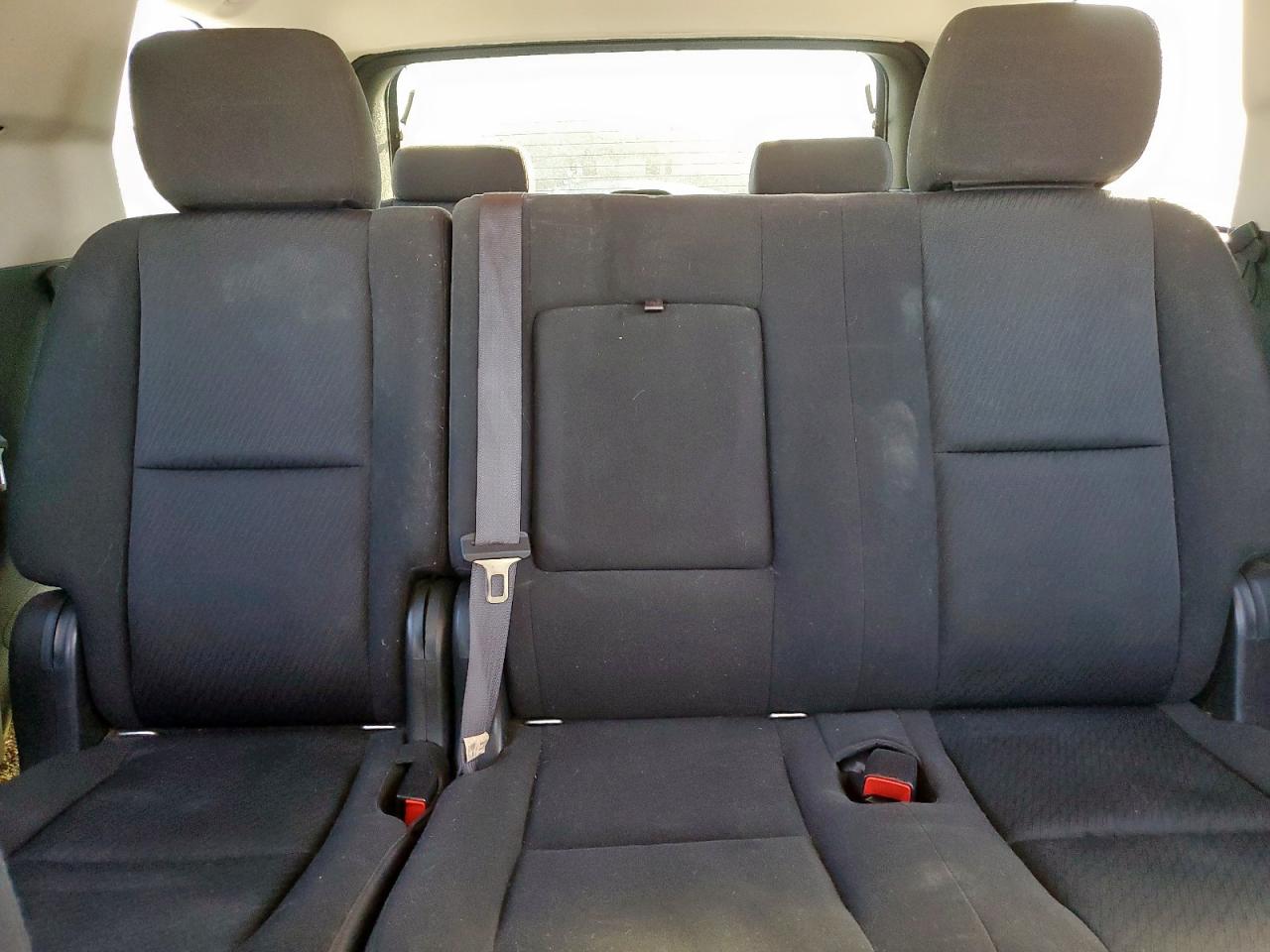 2011 Chevrolet Tahoe C1500 Ls VIN: 1GNSCAE04BR335430 Lot: 91711275