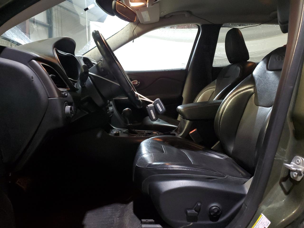 2019 Jeep Cherokee Limited VIN: 1C4PJMDX0KD256659 Lot: 92869965