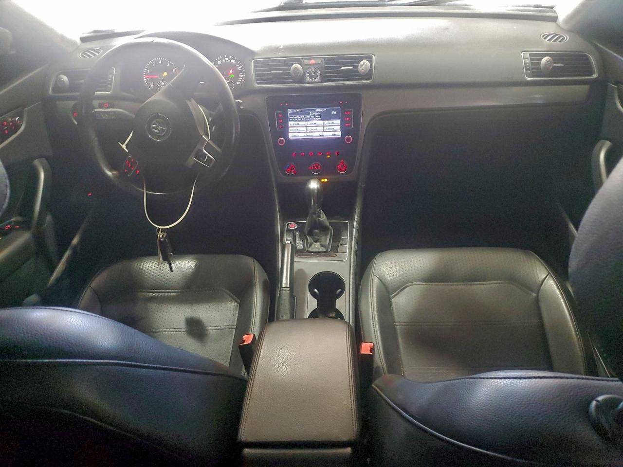 2015 Volkswagen Passat S VIN: 1VWAT7A36FC102419 Lot: 93479665