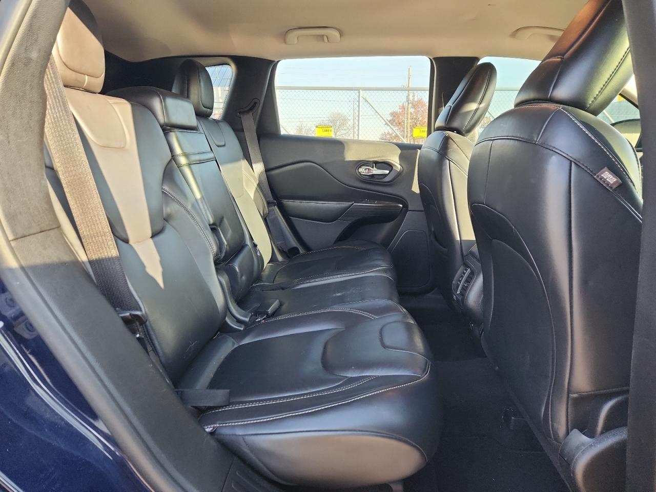 2016 Jeep Cherokee Limited VIN: 1C4PJMDB0GW289306 Lot: 92822985