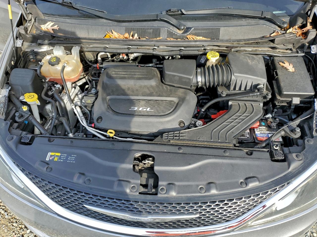 2017 Chrysler Pacifica Touring L VIN: 2C4RC1BG7HR720251 Lot: 94223805