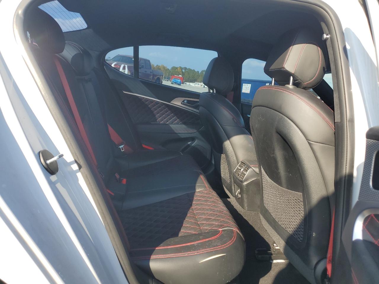 2022 Genesis G70 Base VIN: KMTG54TE1NU083423 Lot: 93808955