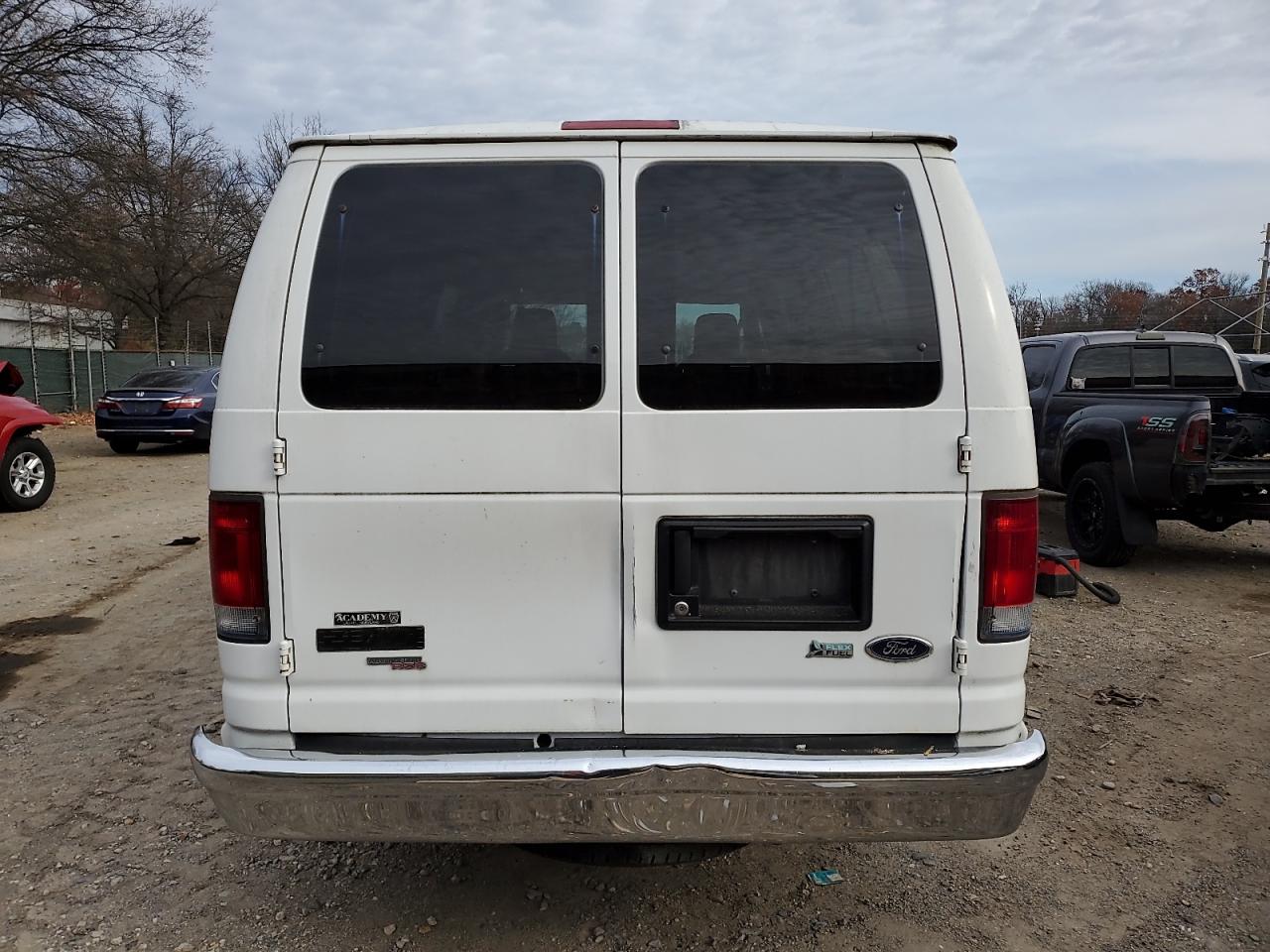2010 Ford E350 Van VIN: 1FBSS3BL6ADA00935 Lot: 93275685