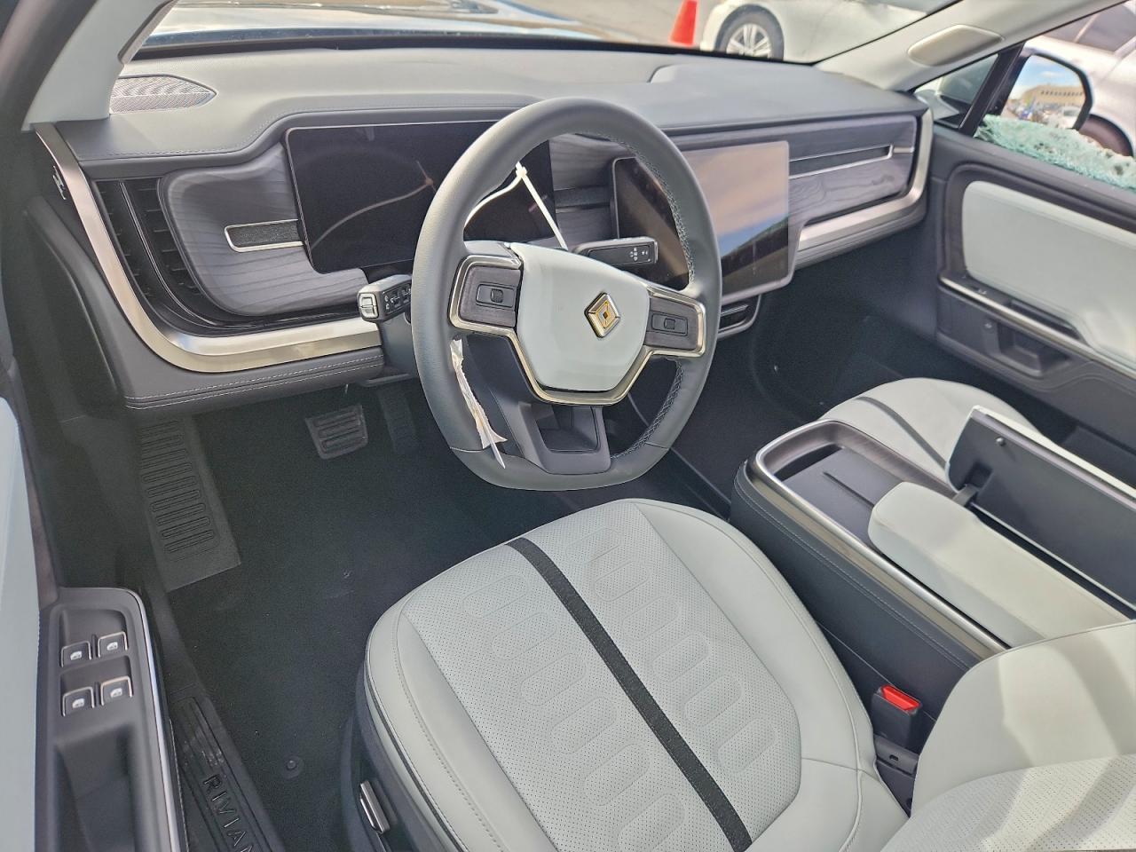 2025 Rivian R1S Adventure VIN: 7PDSGBBA9SN066275 Lot: 94255525