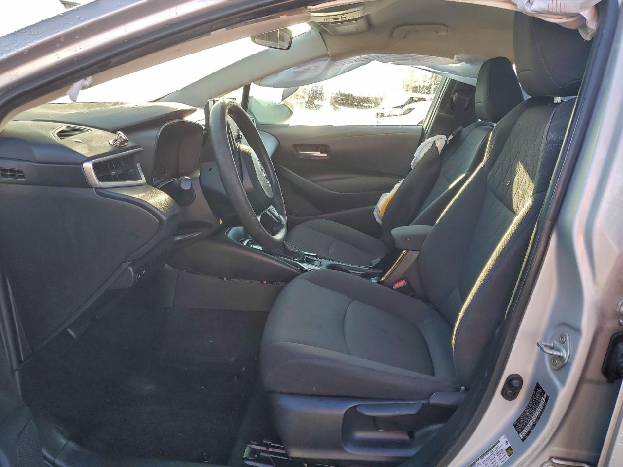 2021 Toyota Corolla Le VIN: 5YFEPMAE6MP211802 Lot: 93648275