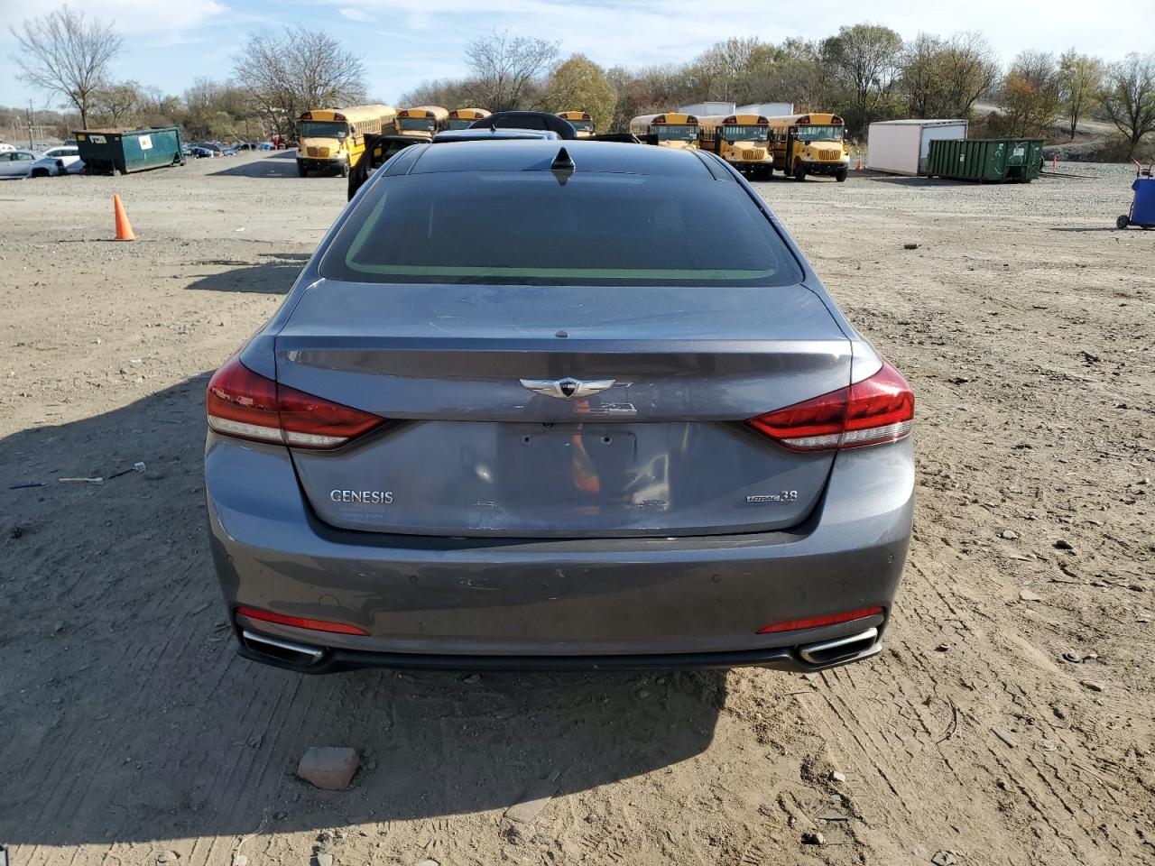 2015 Hyundai Genesis 3.8L VIN: KMHGN4JE6FU065725 Lot: 92445785