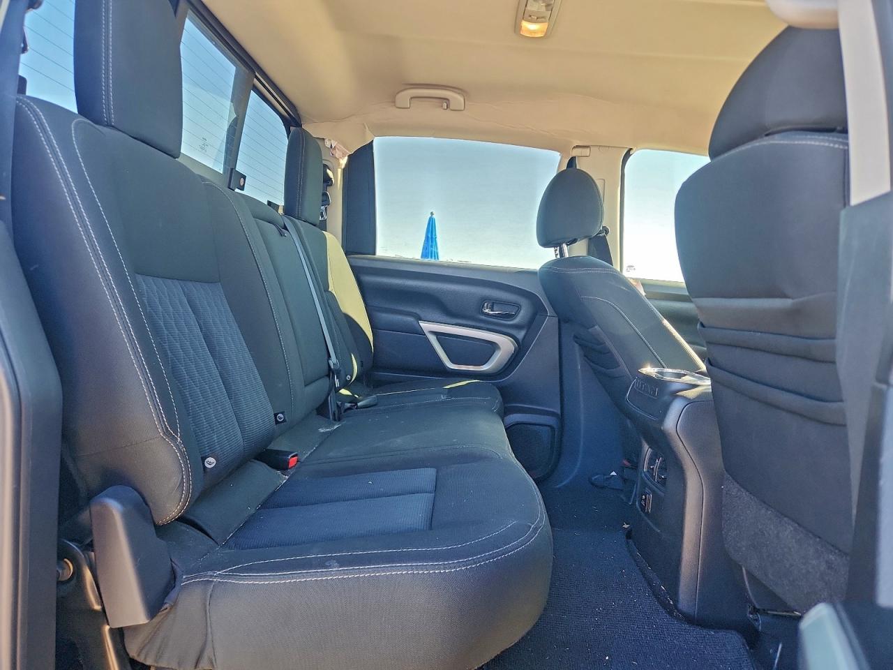 2017 Nissan Titan Sv VIN: 1N6AA1E68HN505803 Lot: 94412045