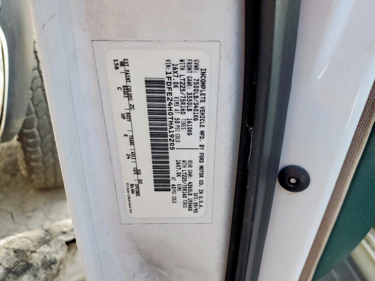 1996 Ford Econoline E250 Van VIN: 1FDFE24H0THA19205 Lot: 93256405