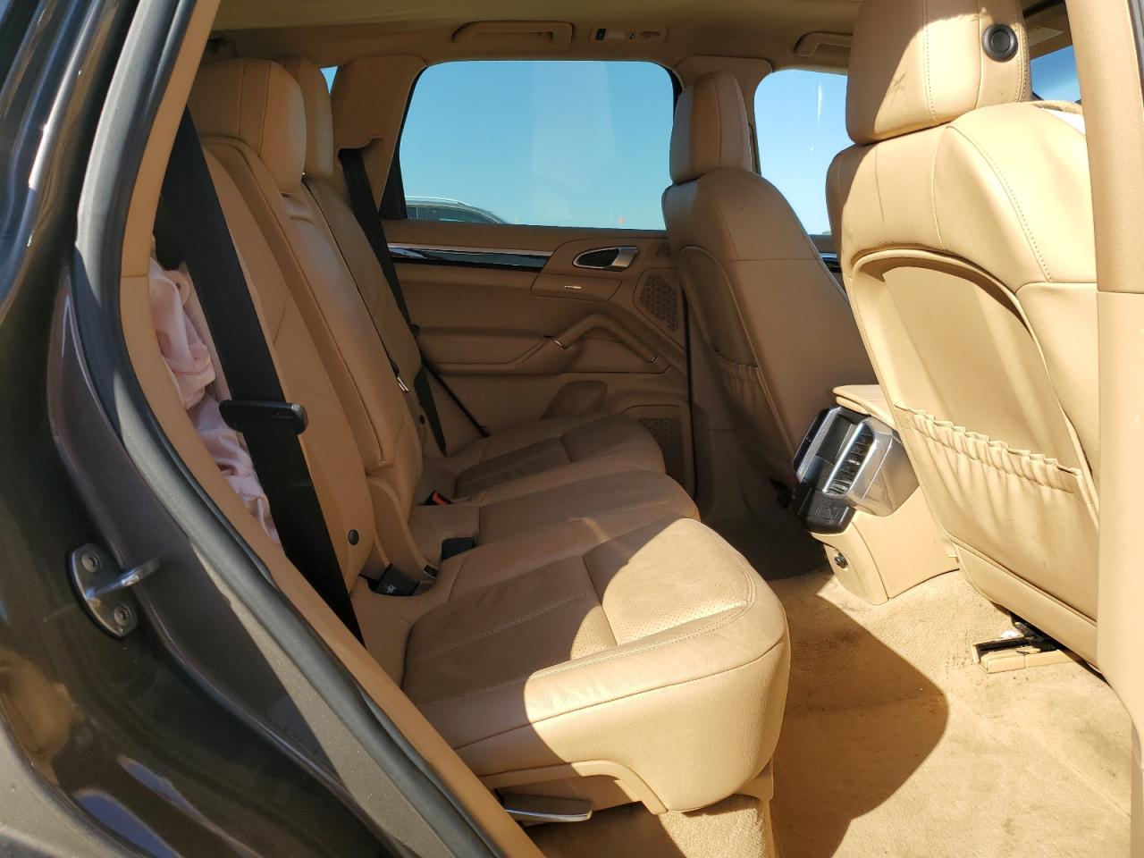 2012 Porsche Cayenne VIN: WP1AA2A24CLA10531 Lot: 92325865