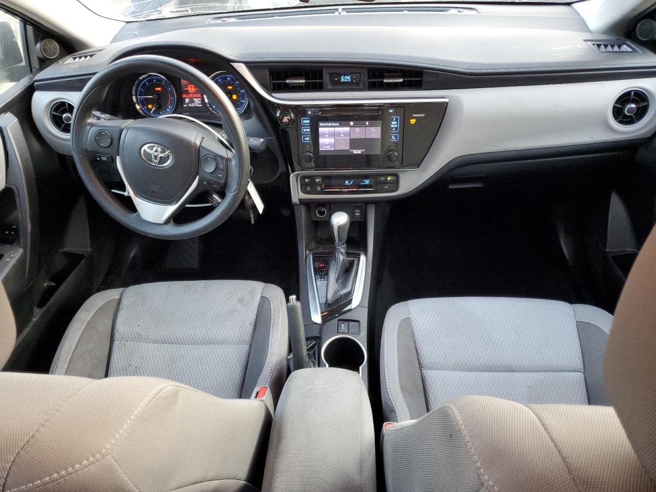 2017 Toyota Corolla L VIN: 5YFBURHE5HP694008 Lot: 93288475