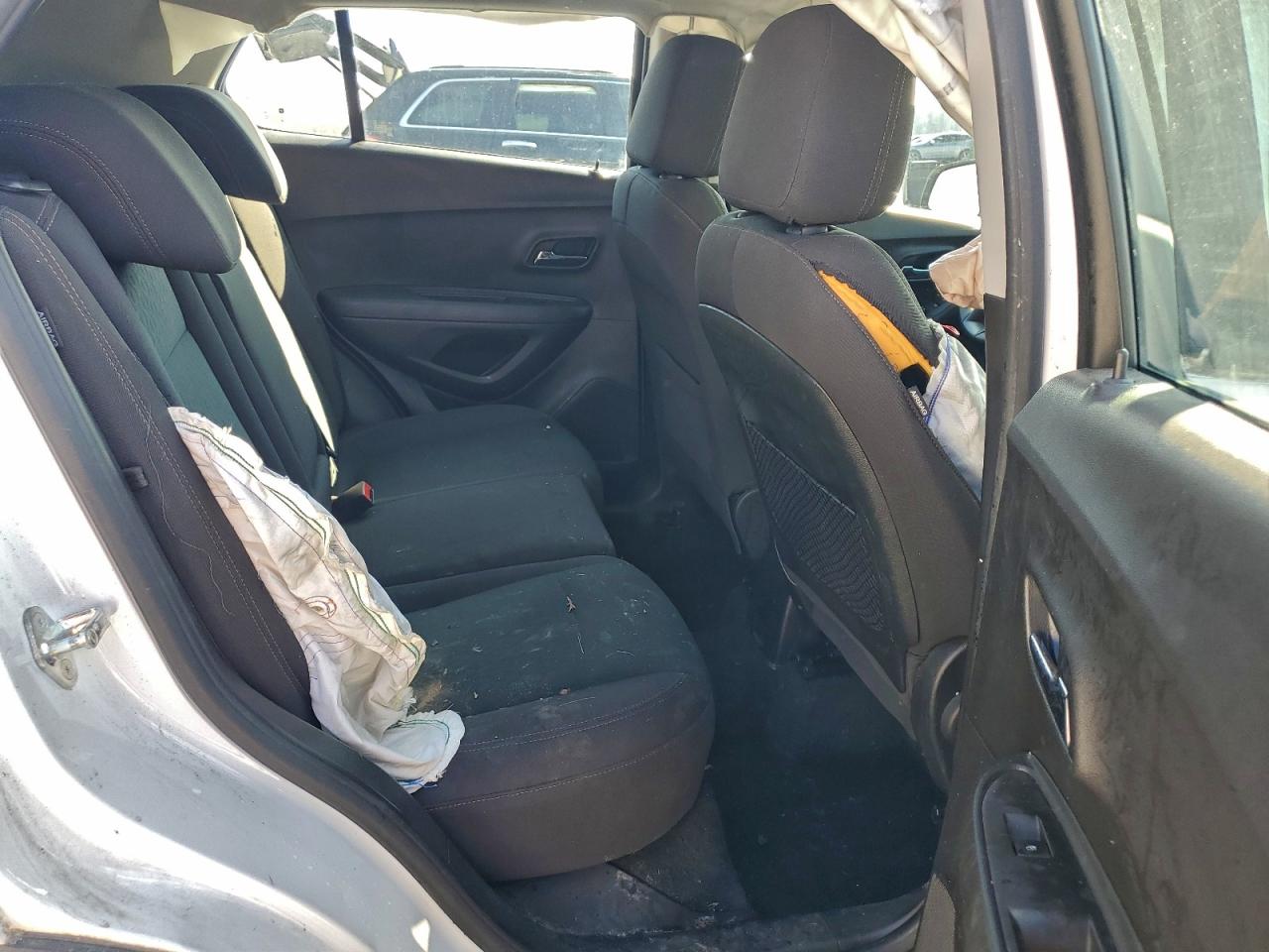 2017 Chevrolet Trax Ls VIN: KL7CJNSB2HB229248 Lot: 93679795