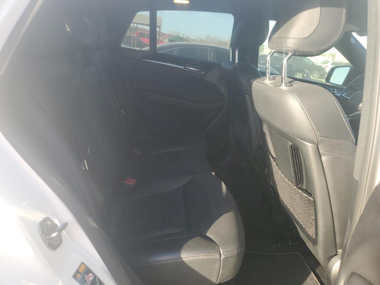 Фото: 4JGED6EBXKA141352