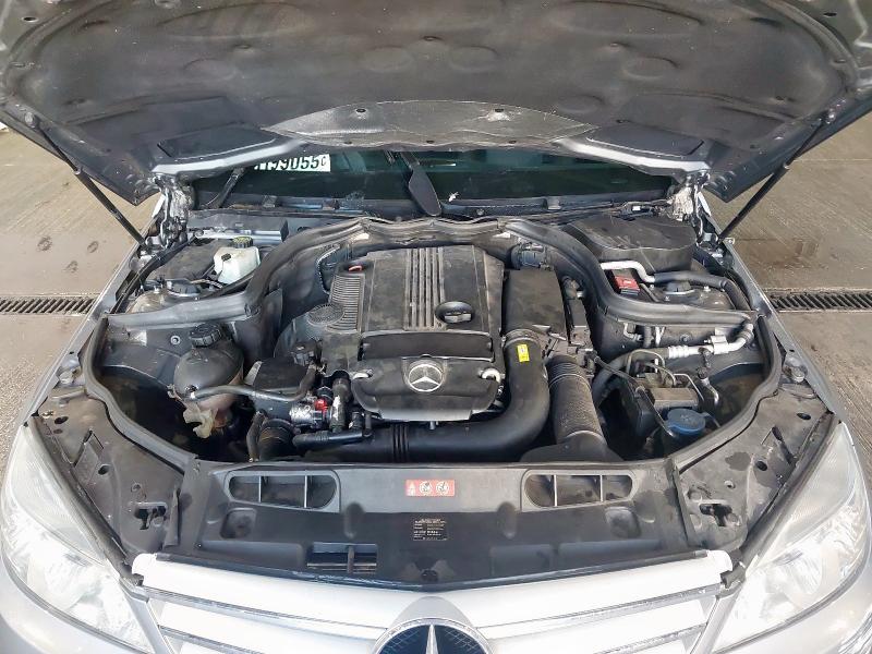 2011 MERCEDES-BENZ C CLASS C180 CGI BLUEEFFICIENCY SPORT 4DR AUTO