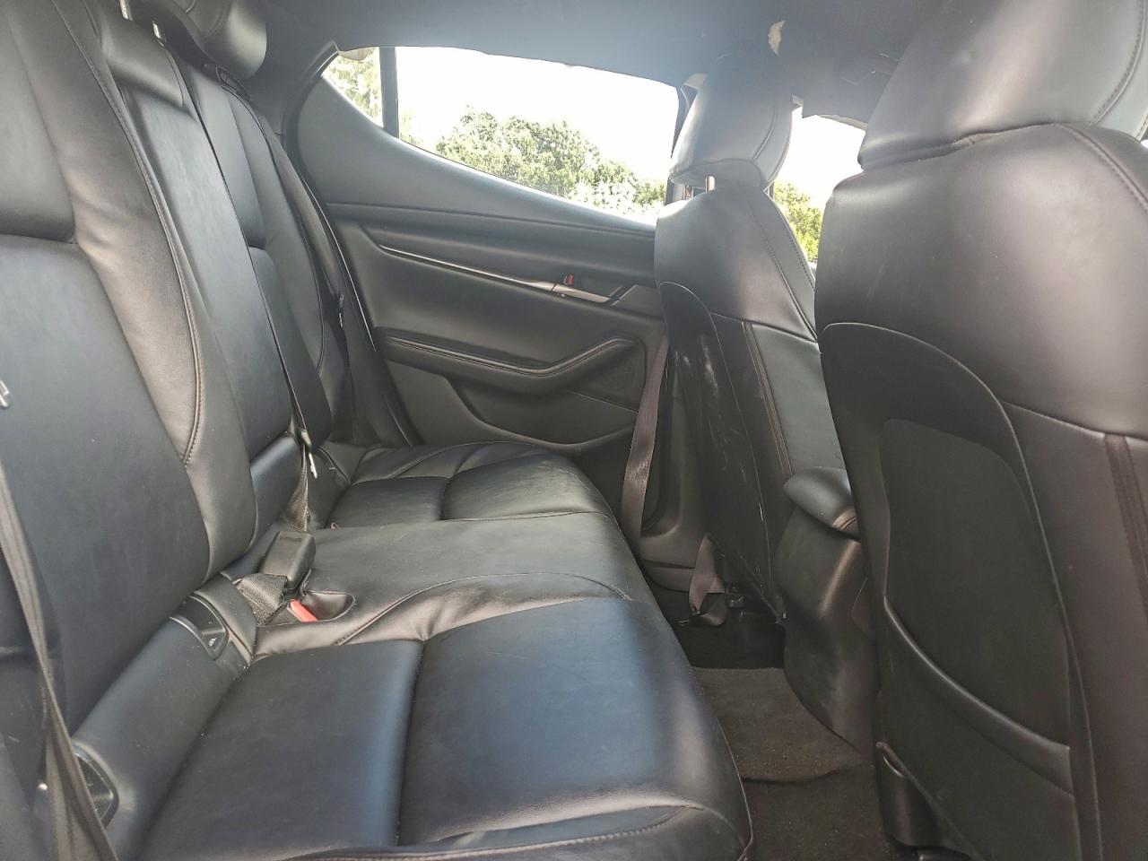 2021 Mazda 3 Select VIN: JM1BPAKL2M1302035 Lot: 94343425