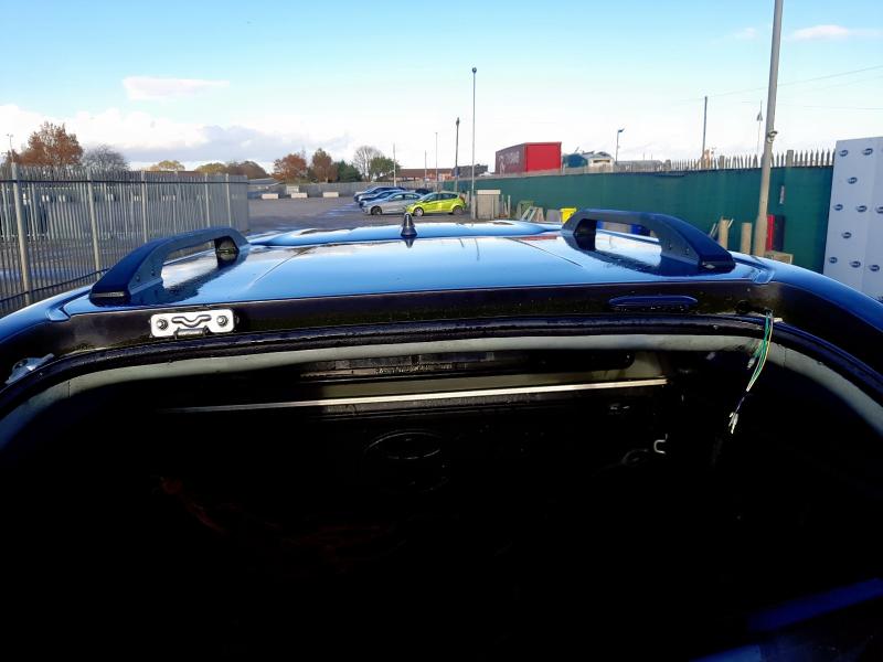 2025 TOYOTA HILUX INVINCIBLE D-4D 4WD 