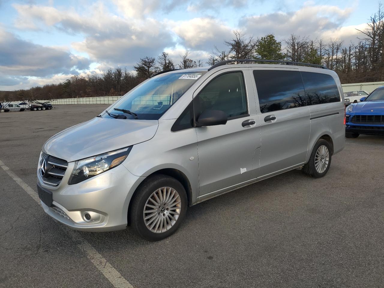 2019 Mercedes-Benz Metris