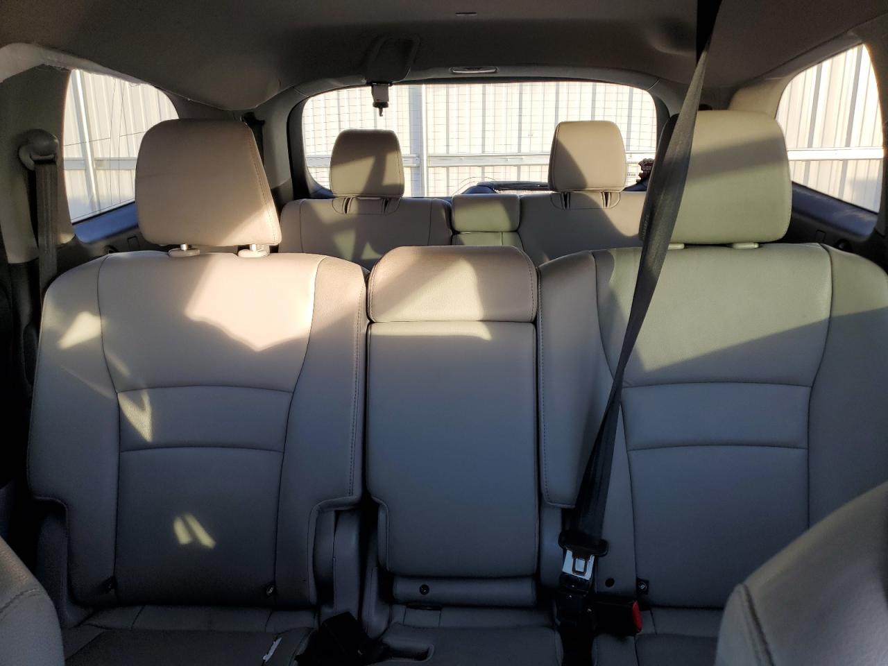 2016 Honda Pilot Exl VIN: 5FNYF6H5XGB007277 Lot: 92400995