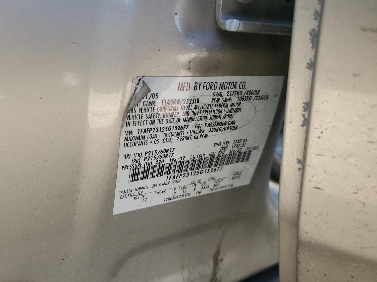 2005 Ford Five Hundred Se VIN: 1FAFP23125G152677 Lot: 92895675