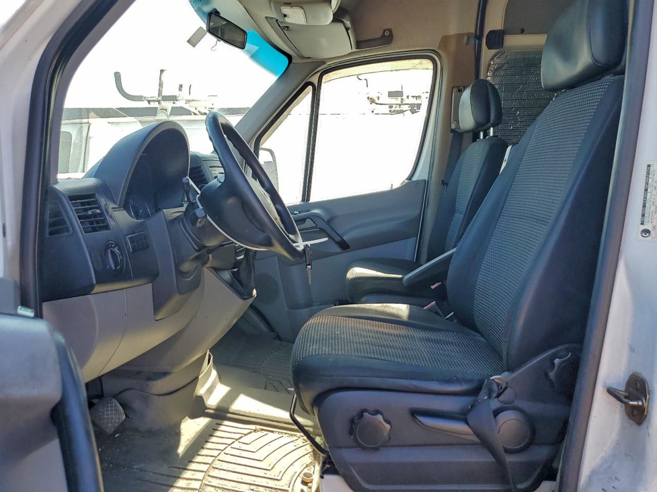 2007 Dodge Sprinter 2500 VIN: WD0PE745275217214 Lot: 90926265