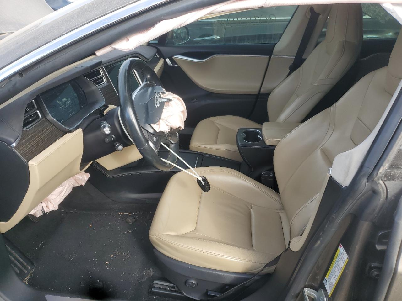 2016 Tesla Model S VIN: 5YJSA1E25GF137808 Lot: 84210845