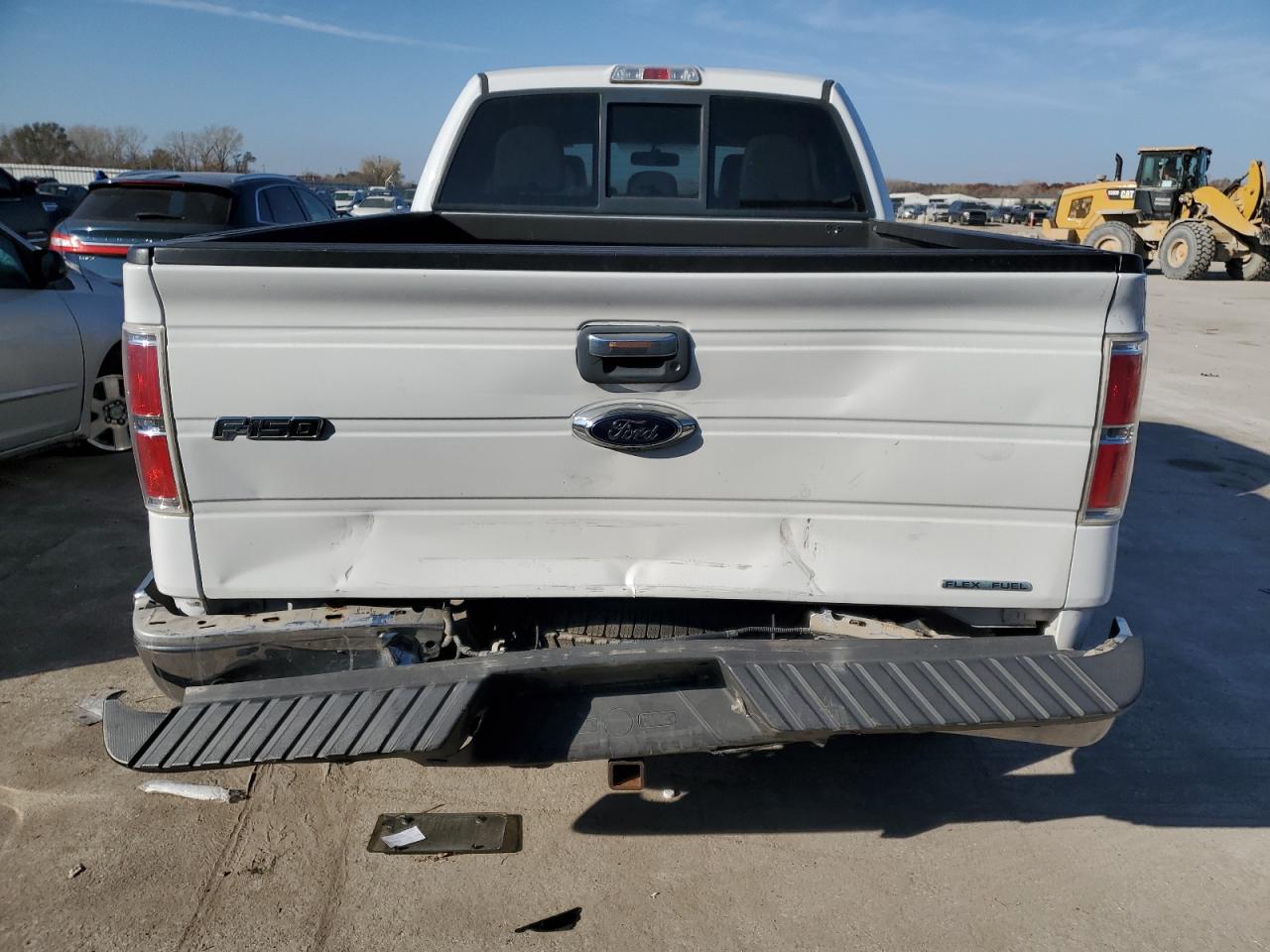 2014 Ford F150 Super Cab VIN: 1FTFX1EF2EKG20269 Lot: 92863405