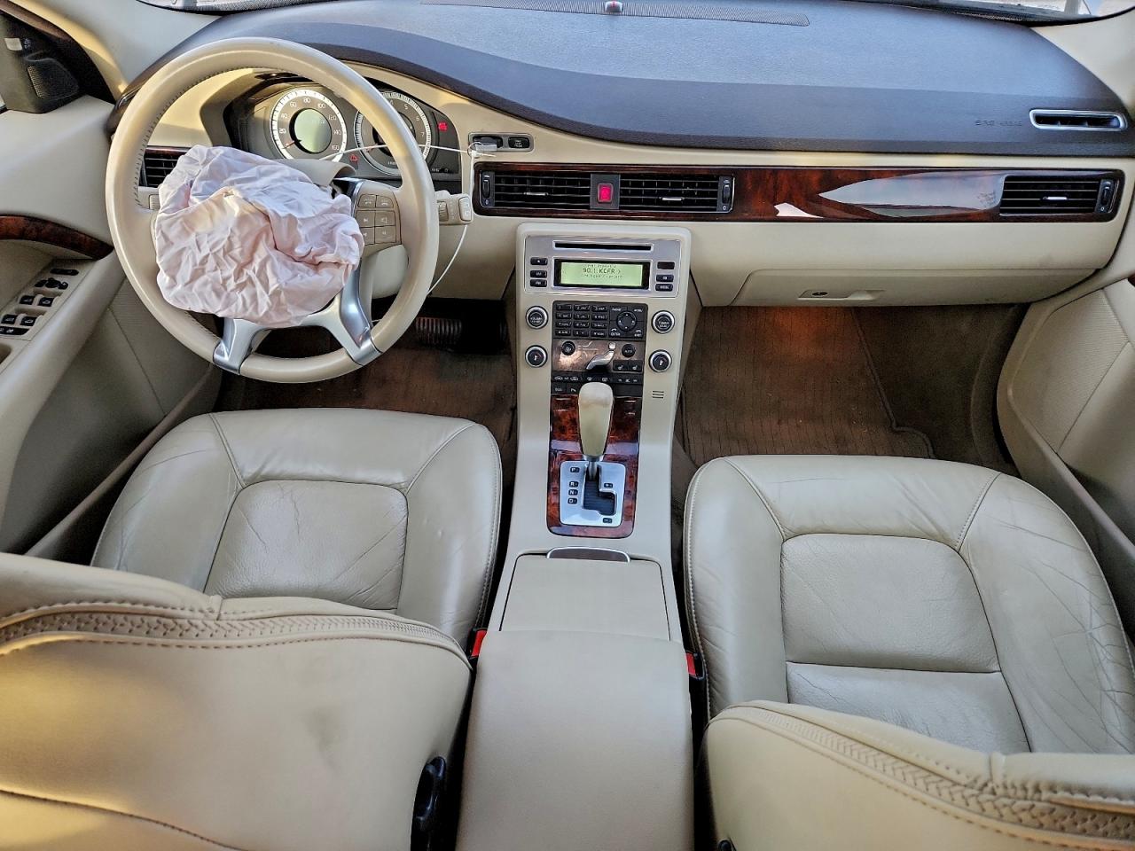 2010 Volvo Xc70 T6 VIN: YV4992BZ5A1080053 Lot: 93787195