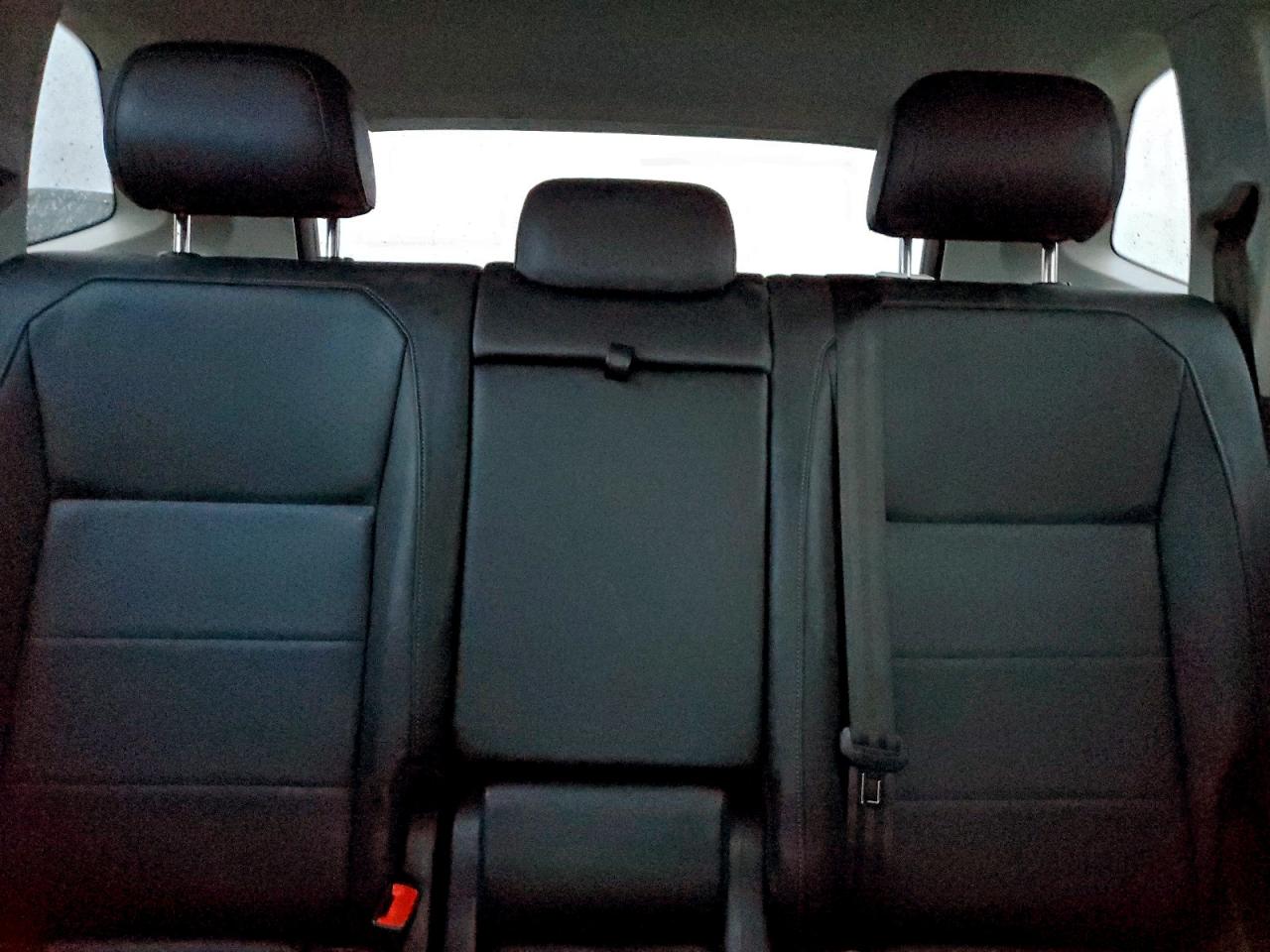 2018 Volkswagen Tiguan Se VIN: 3VV2B7AX2JM070266 Lot: 94138645