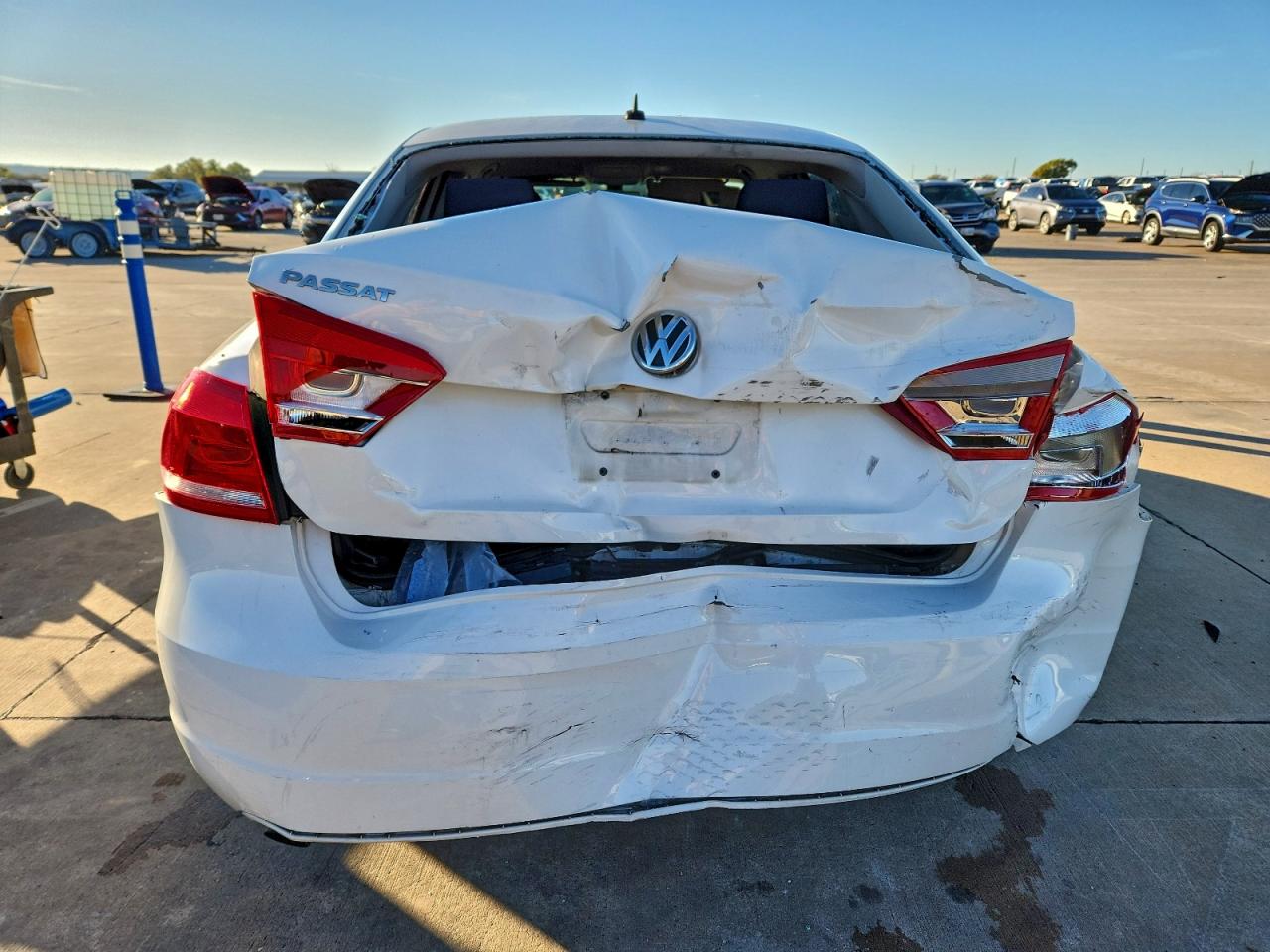 2013 Volkswagen Passat S VIN: 1VWAH7A39DC050041 Lot: 93972095