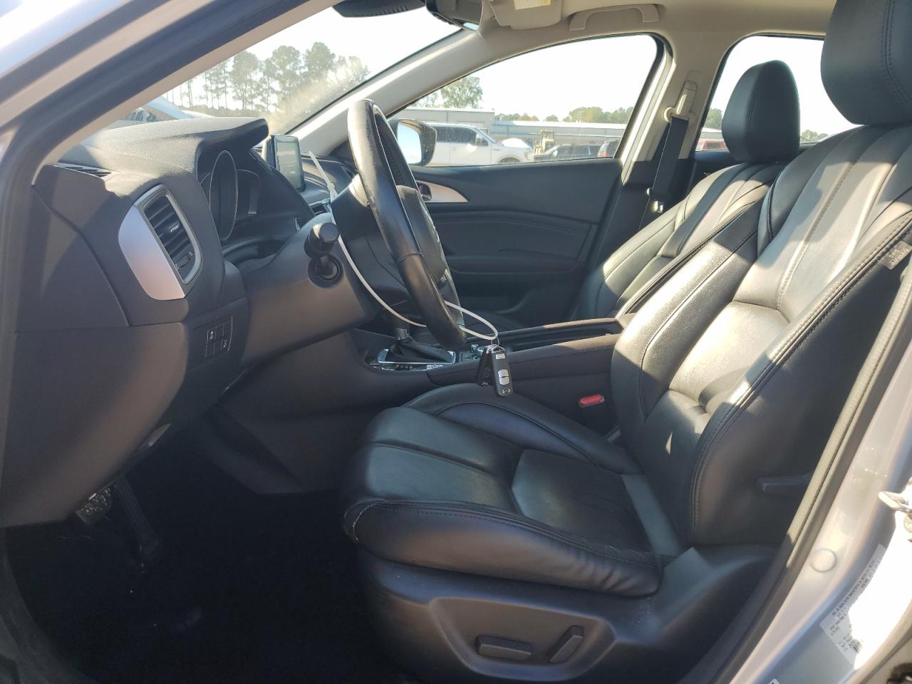 2018 Mazda 3 Touring VIN: 3MZBN1L36JM242700 Lot: 91008185