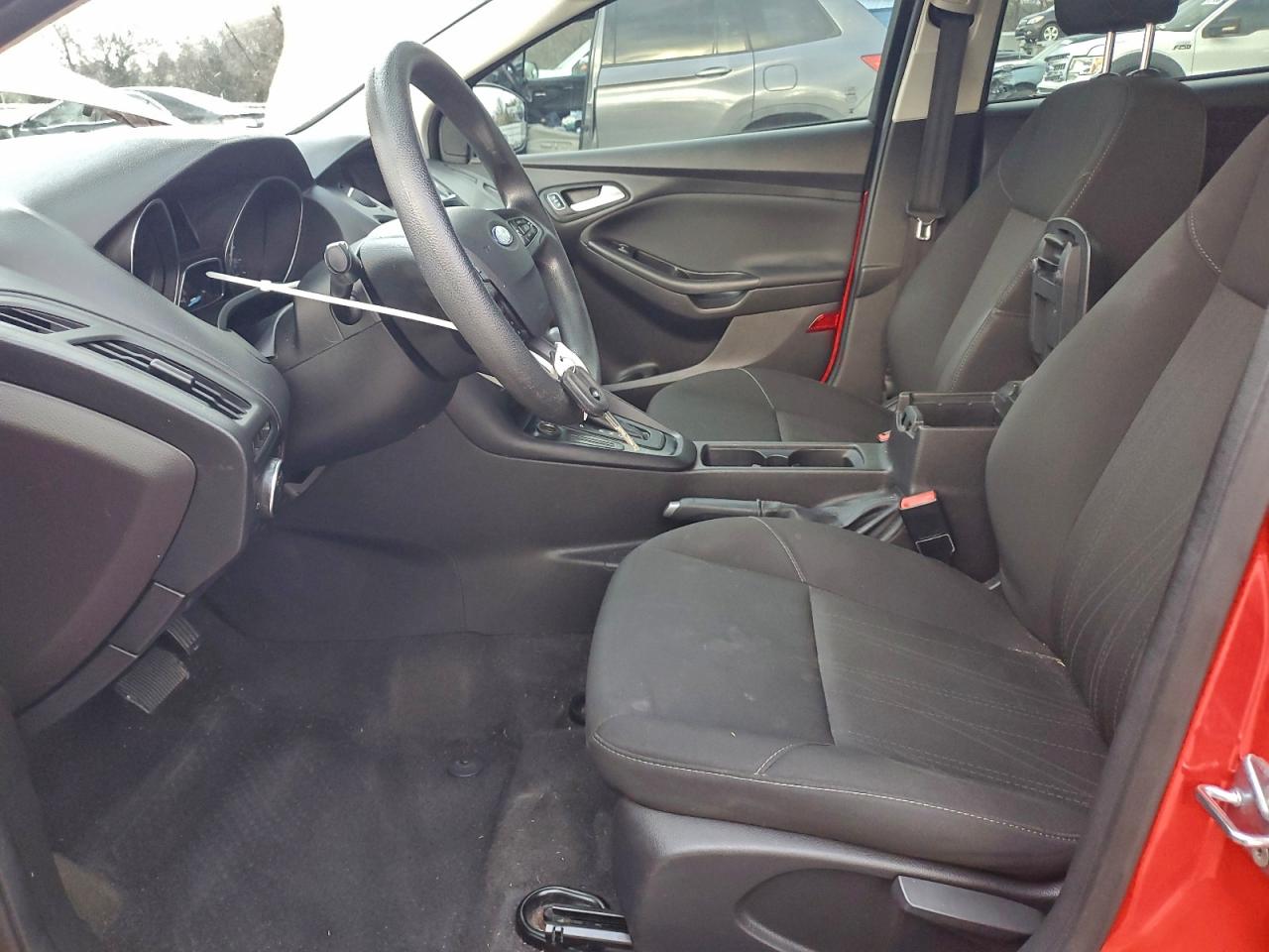 2017 Ford Focus Se VIN: 1FADP3F21HL315087 Lot: 94490305