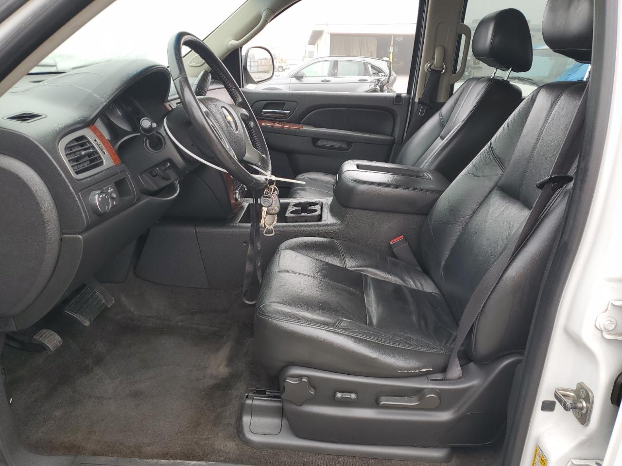 2011 Chevrolet Tahoe C1500 Lt VIN: 1GNSCBE08BR345982 Lot: 91107355