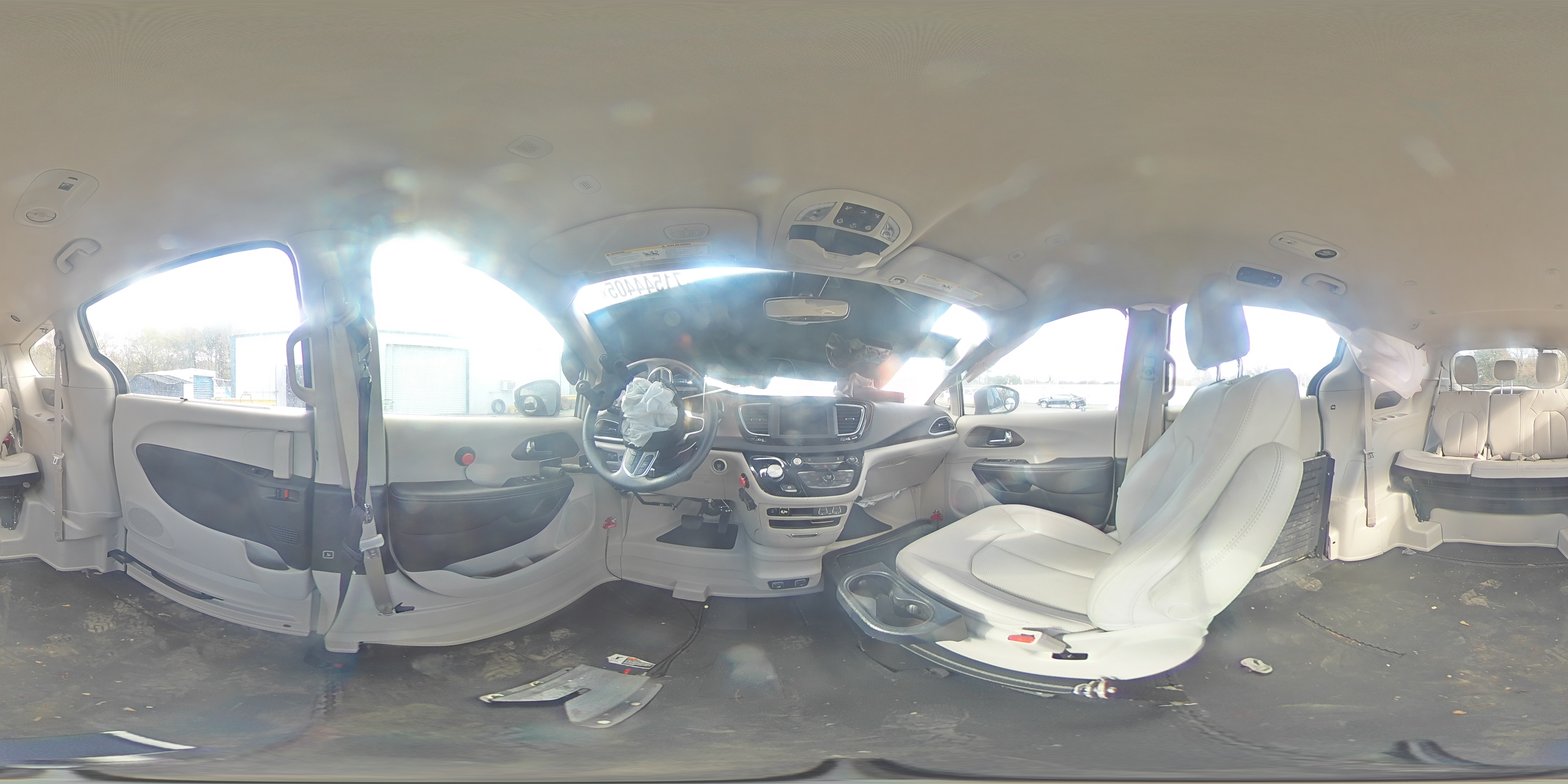 2021 Chrysler Voyager Lxi VIN: 2C4RC1DGXMR558221 Lot: 71544405