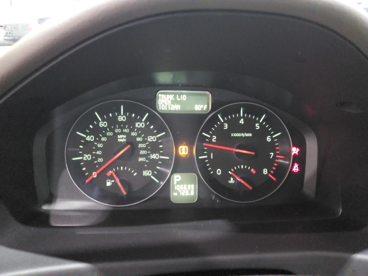 2011 Volvo S40 T5 VIN: YV1672MS7B2536507 Lot: 92928005