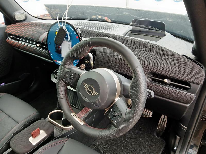 2025 MINI COOPER 2.0 JOHN COOPER WORKS 3DR AUTO