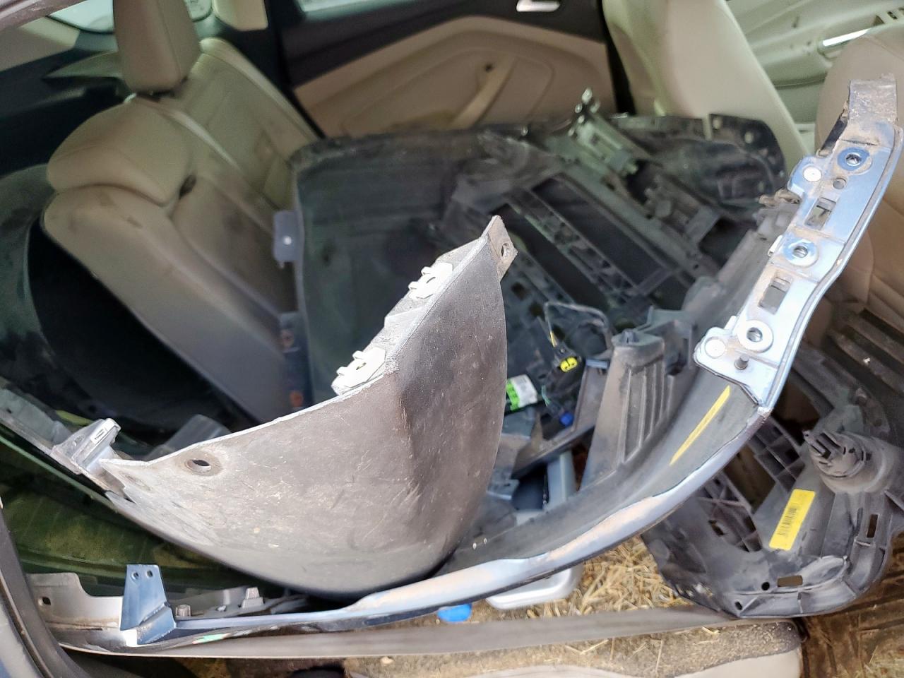 2018 Ford Escape Sel VIN: 1FMCU9HDXJUA99302 Lot: 91839625