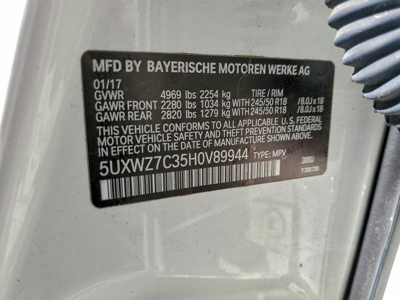 2017 BMW X3 Sdrive28I VIN: 5UXWZ7C35H0V89944 Lot: 93966535