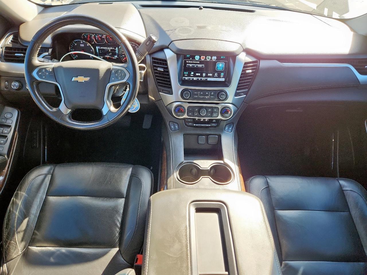 2019 Chevrolet Suburban K1500 Lt VIN: 1GNSKHKC4KR377705 Lot: 92620225