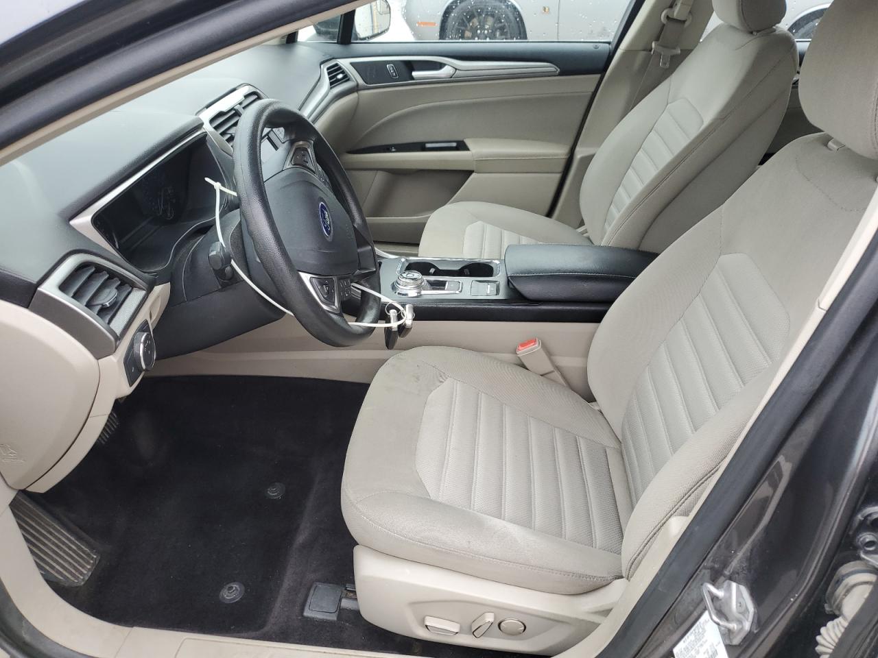 2017 Ford Fusion Se VIN: 3FA6P0H77HR246018 Lot: 93114075