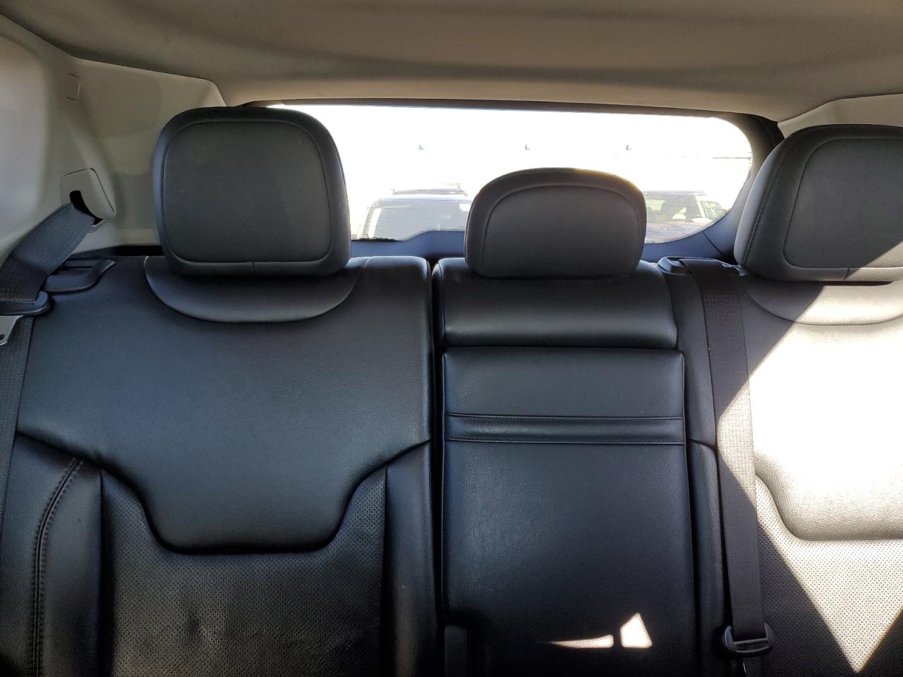 2019 Jeep Compass Limited VIN: 3C4NJDCB3KT812079 Lot: 92840495