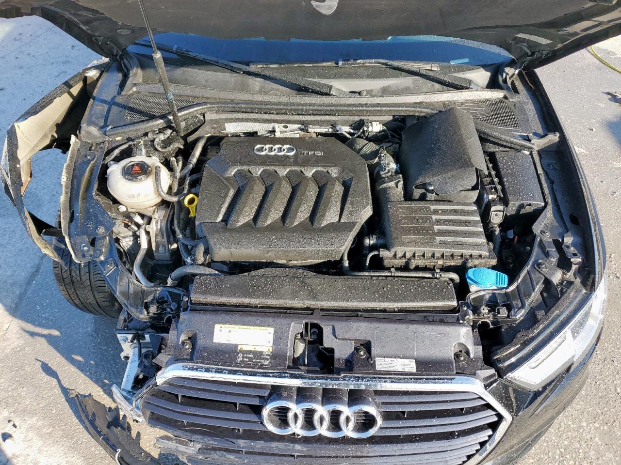 2018 Audi A3 Premium VIN: WAUAUGFF5J1082670 Lot: 92002485