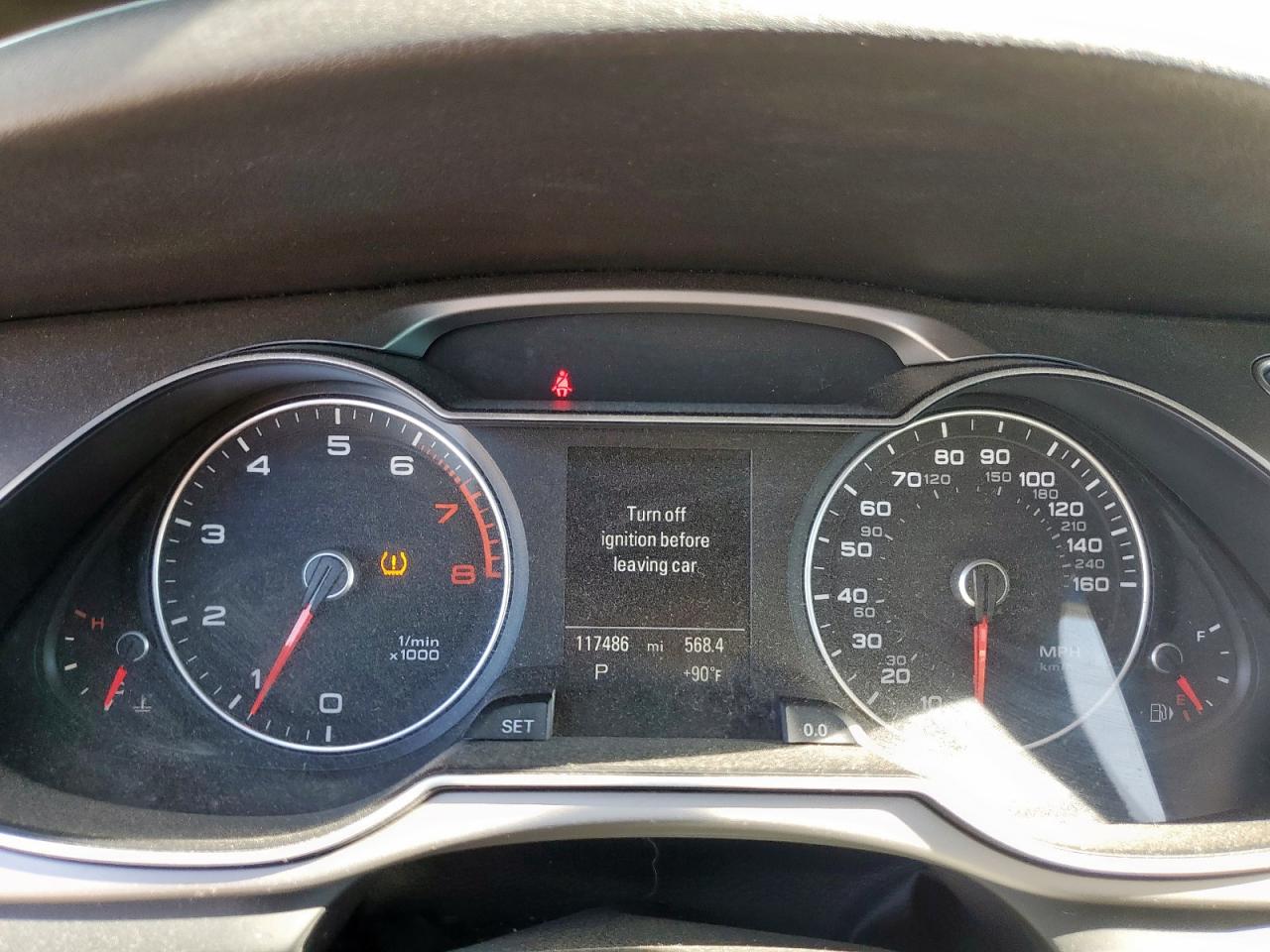 2015 Audi A4 Premium VIN: WAUAFAFL9FN007256 Lot: 91853845