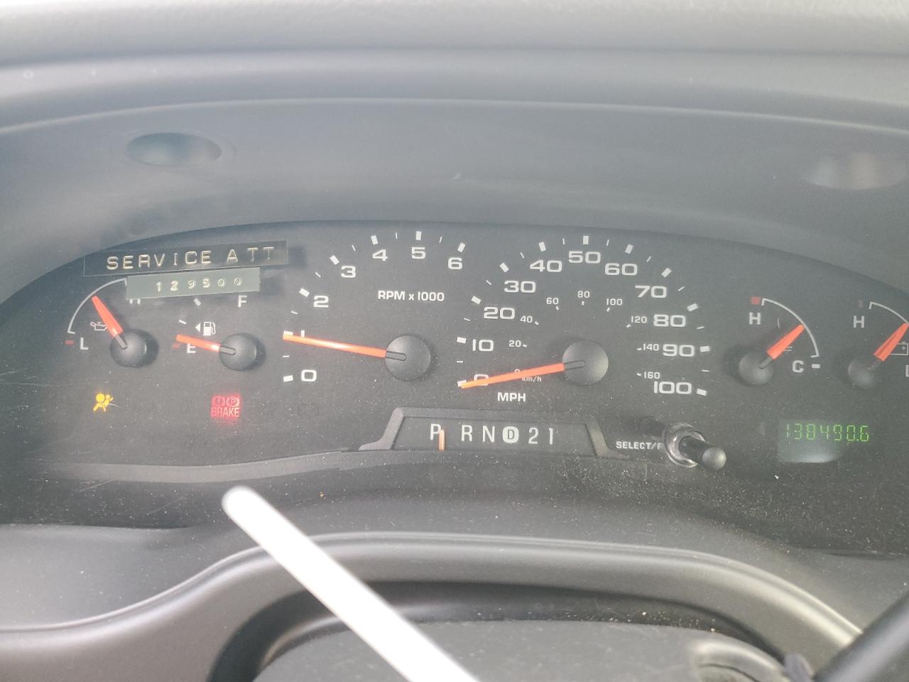 2004 Ford Econoline E350 Super Duty Wagon VIN: 1FBSS31L54HB53305 Lot: 92125385