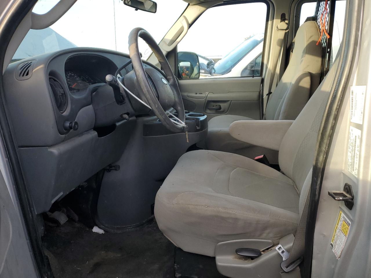 2008 Ford E250 Utility / Service Van VIN: 1FTNE24WX8DA21038 Lot: 91713495