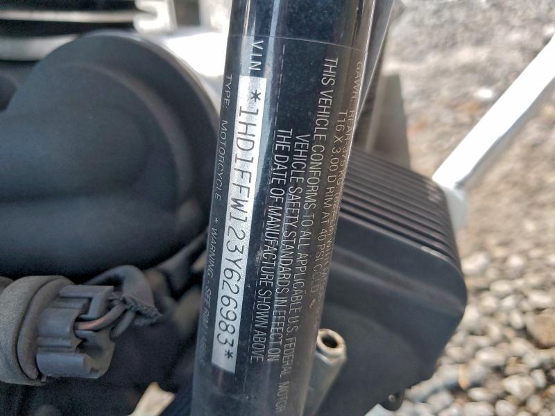 2003 HARLEY-DAVIDSON FLHTCI   